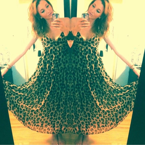 Leopard Maxi Dress - Picture 2 of 3